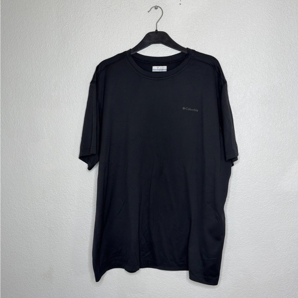 Columbia Men's Classic Black Tee Size XL - Picture 1 of 5